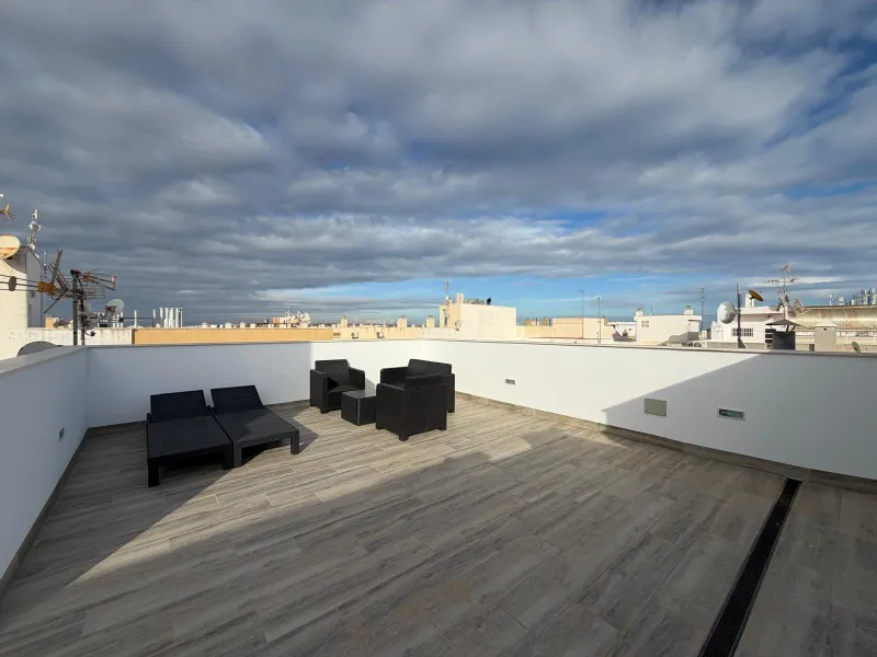 NEW APARTMENT IN THE RESIDENTIAL COMPLEX 'ALEGRIA 21' WITH INCLUDED GARAGE. 3 BEDROOMS. 2 BATHROOMS. 113 M2. POOL + SAUNA + BARBECUE.