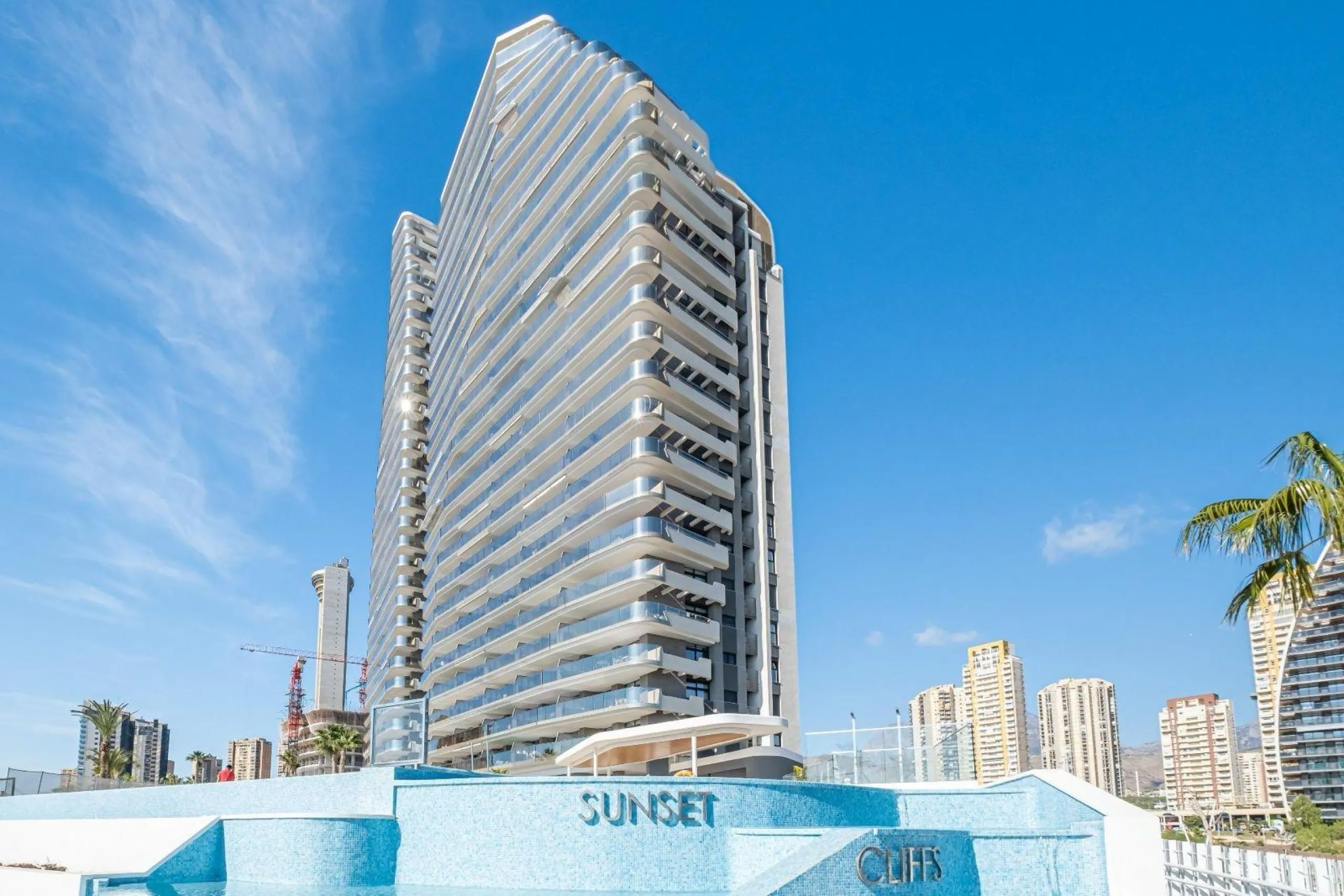 APARTAMENTO EN SUNSET CLIFFS · PLAYA DE PONIENTE · BENIDORM 🌅🌊