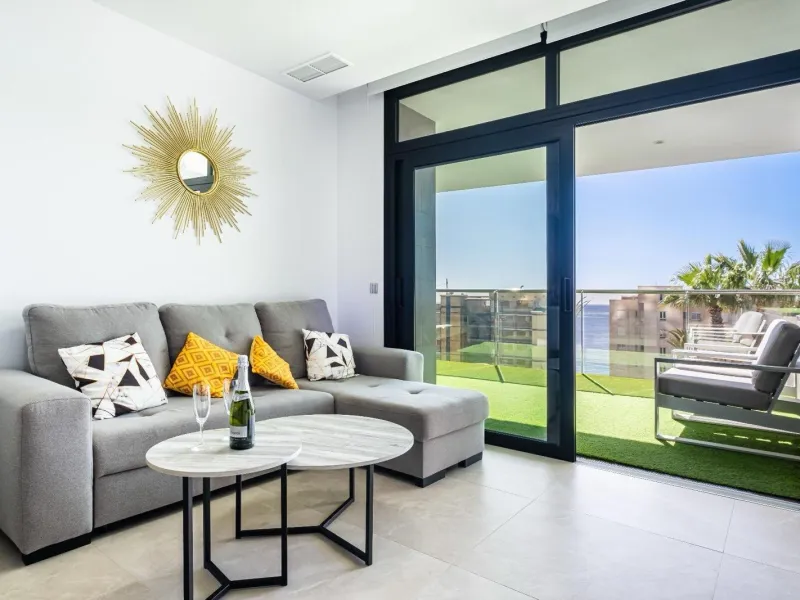 APARTAMENTO EN SUNSET CLIFFS · PLAYA DE PONIENTE · BENIDORM 🌅🌊