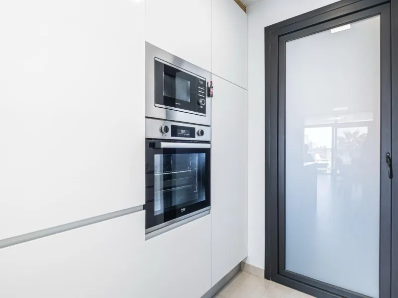 APARTAMENTO EN SUNSET CLIFFS · PLAYA DE PONIENTE · BENIDORM 🌅🌊