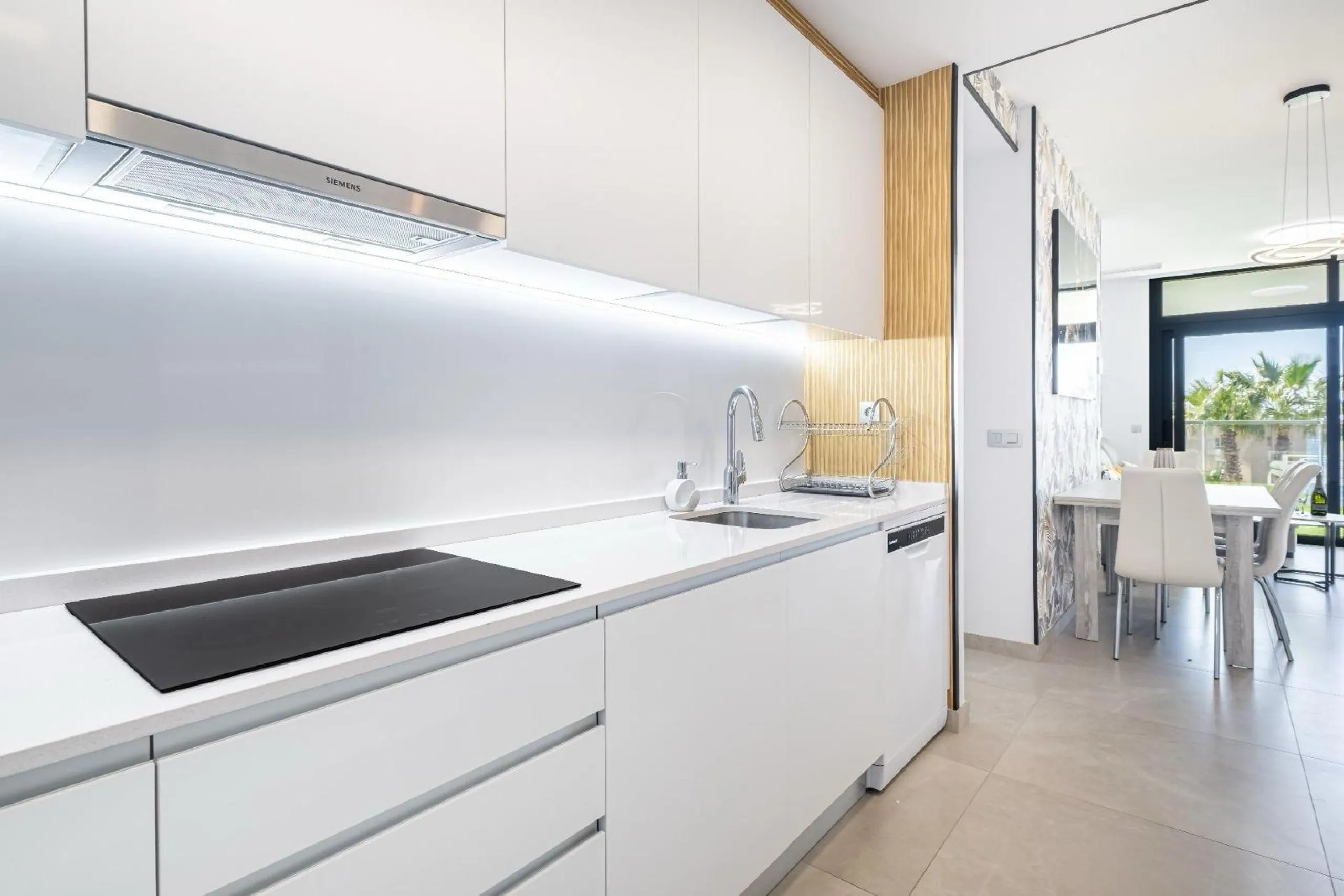 APARTAMENTO EN SUNSET CLIFFS · PLAYA DE PONIENTE · BENIDORM 🌅🌊