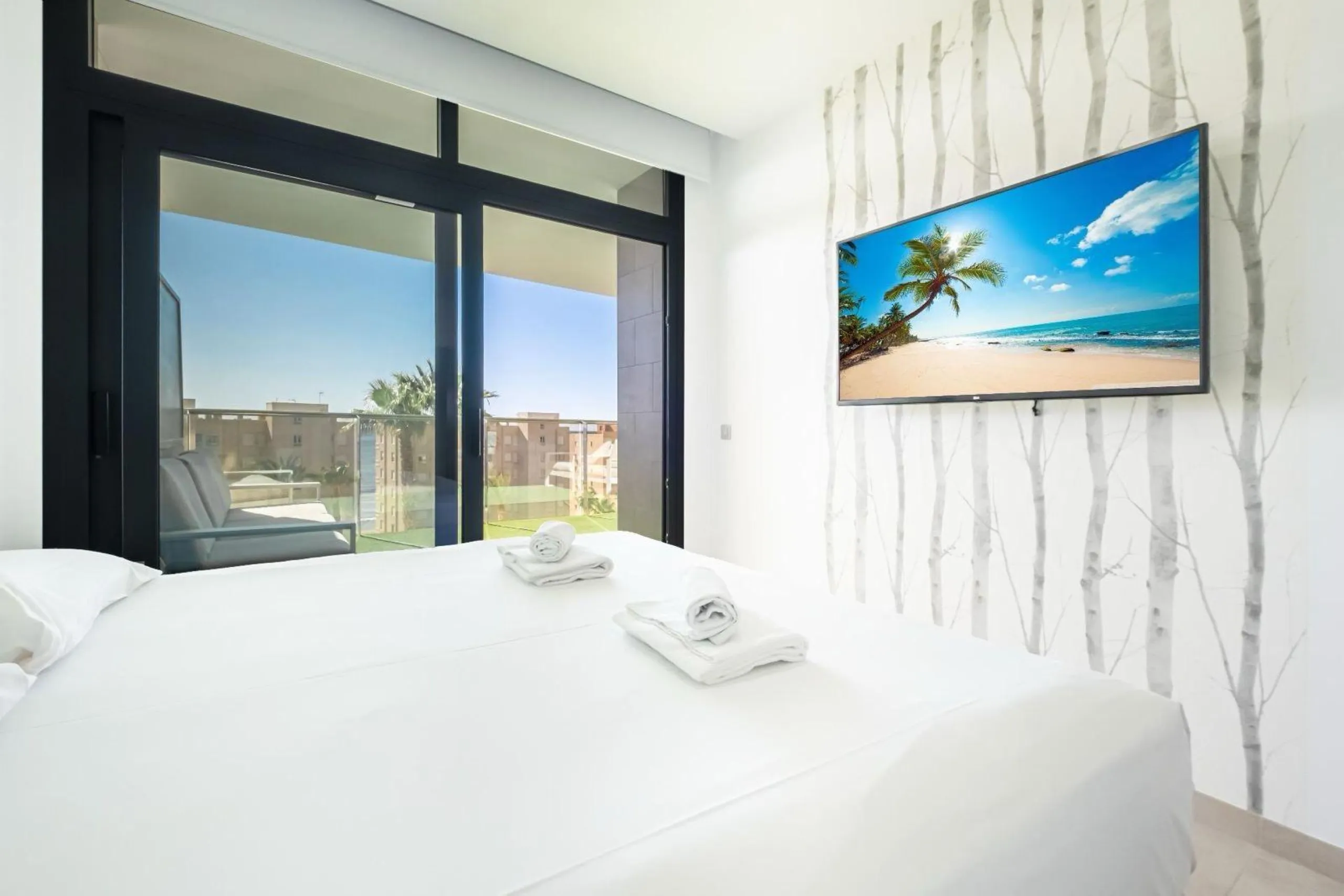 APARTAMENTO EN SUNSET CLIFFS · PLAYA DE PONIENTE · BENIDORM 🌅🌊