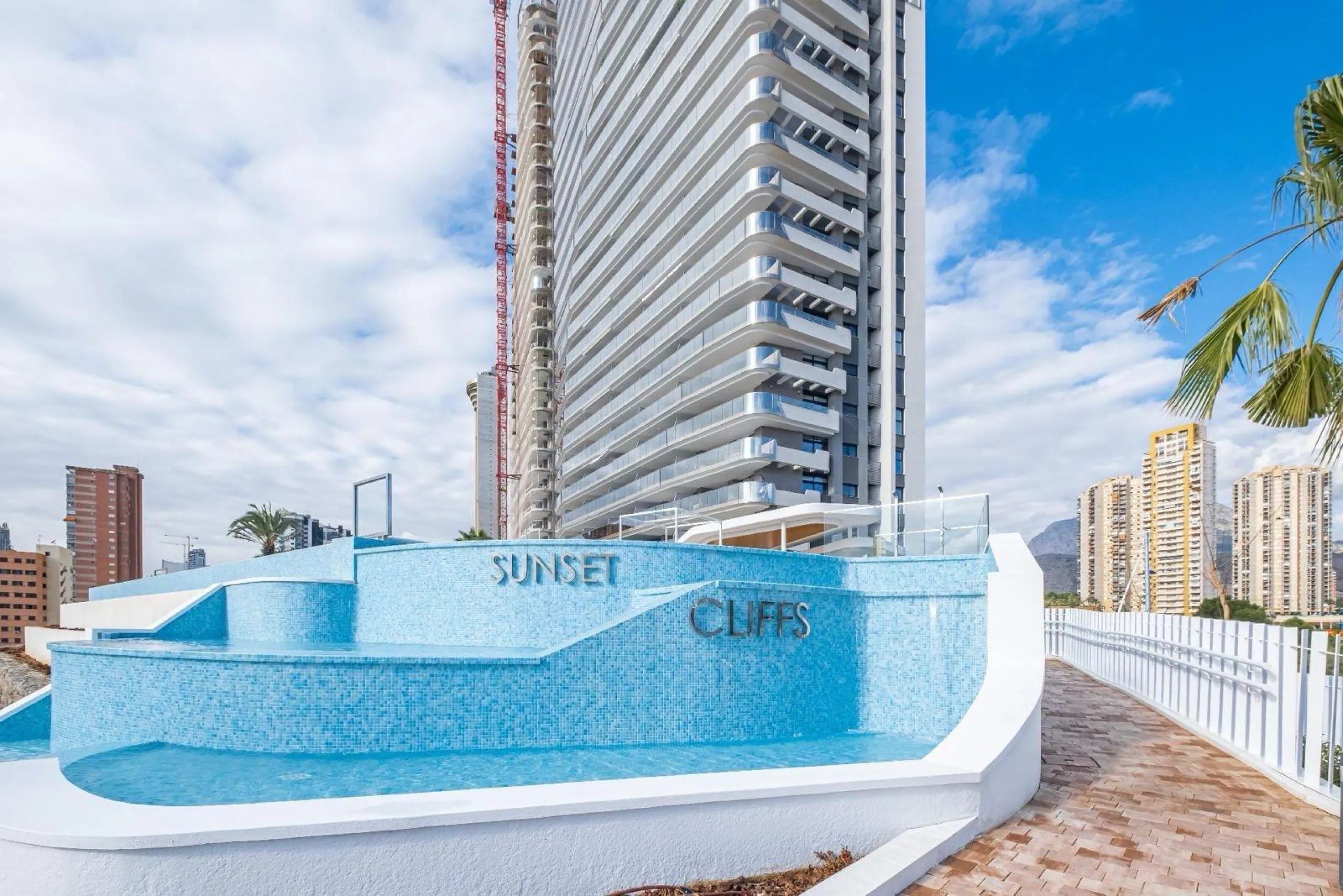 APARTAMENTO EN SUNSET CLIFFS · PLAYA DE PONIENTE · BENIDORM 🌅🌊
