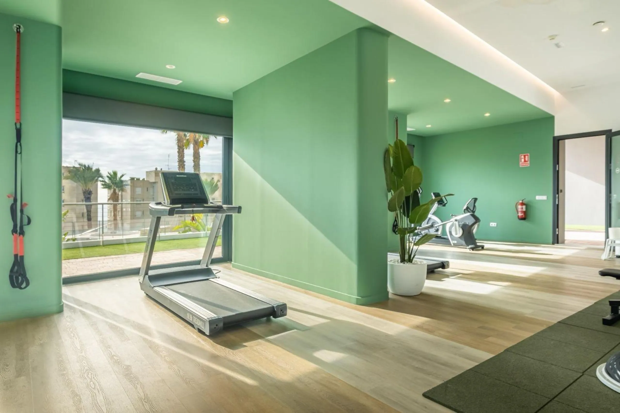APARTAMENTO EN SUNSET CLIFFS · PLAYA DE PONIENTE · BENIDORM 🌅🌊