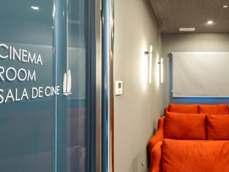 APARTAMENTO EN SUNSET CLIFFS · PLAYA DE PONIENTE · BENIDORM 🌅🌊