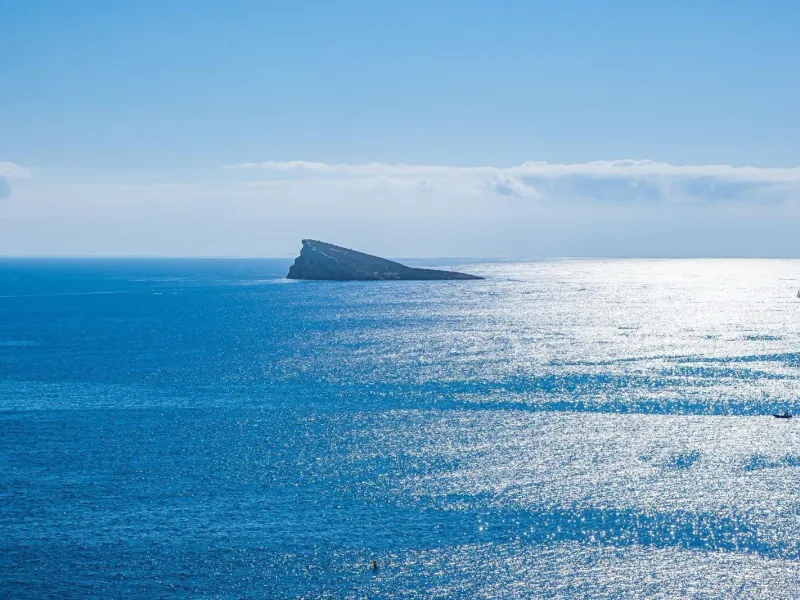 APARTAMENTO EN SUNSET CLIFFS · PLAYA DE PONIENTE · BENIDORM 🌅🌊