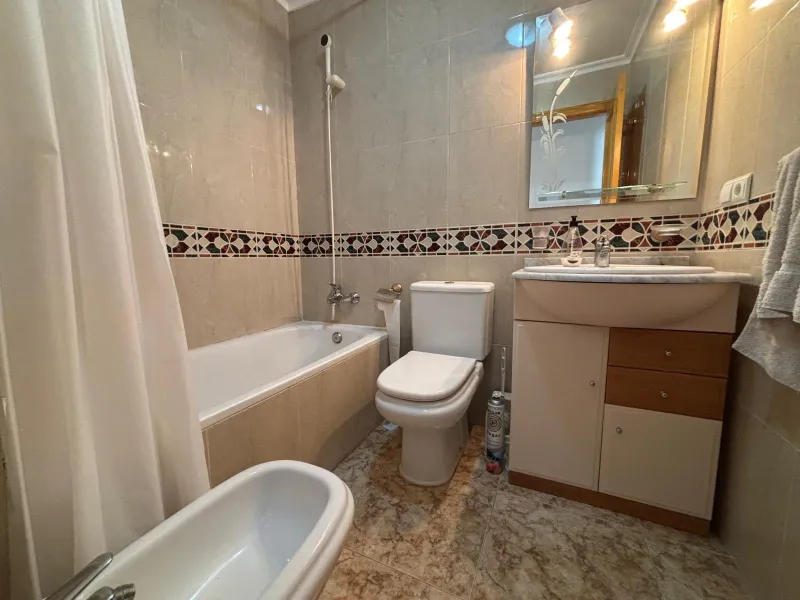 APARTAMENTO CON VISTAS AL MAR EN CALLE LA SAL