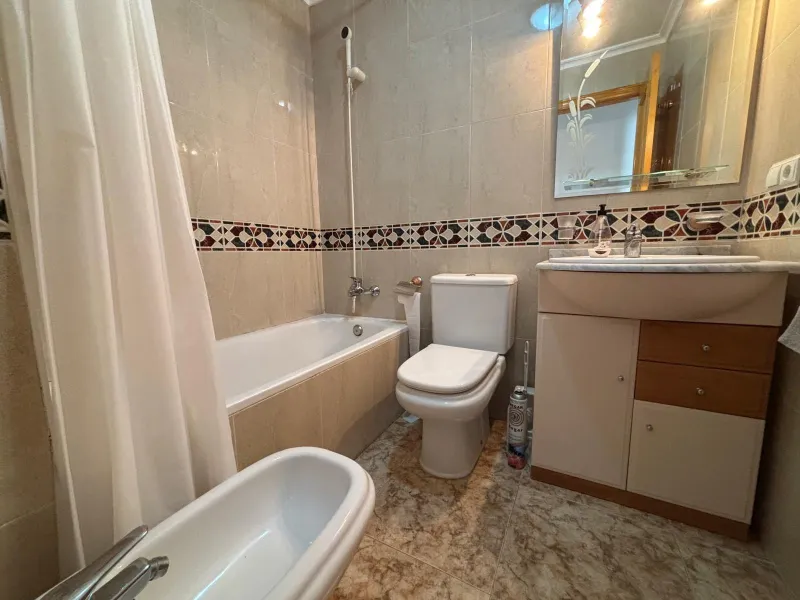 APARTAMENTO CON VISTAS AL MAR EN CALLE LA SAL