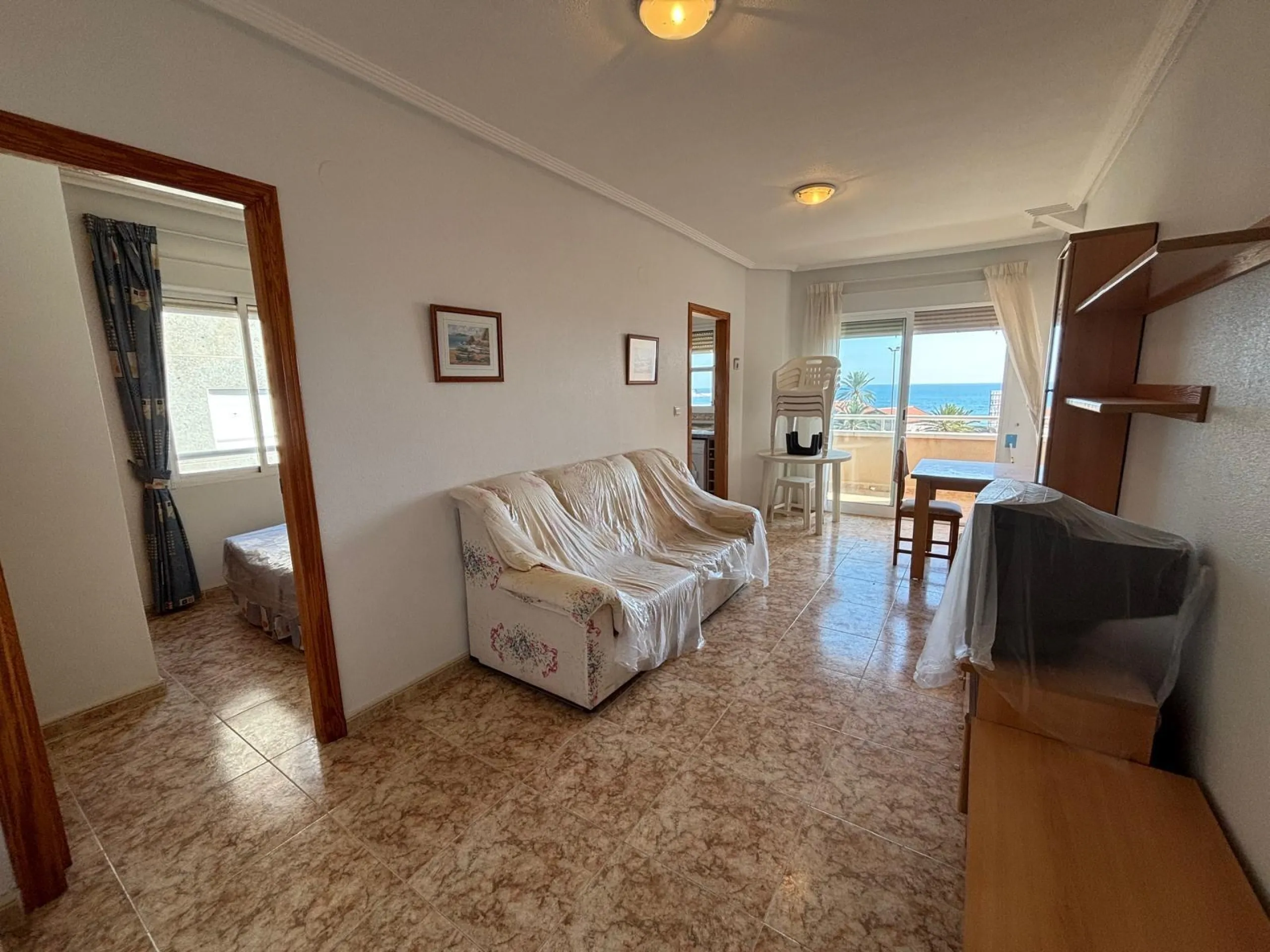 APARTAMENTO CON VISTAS AL MAR EN CALLE LA SAL