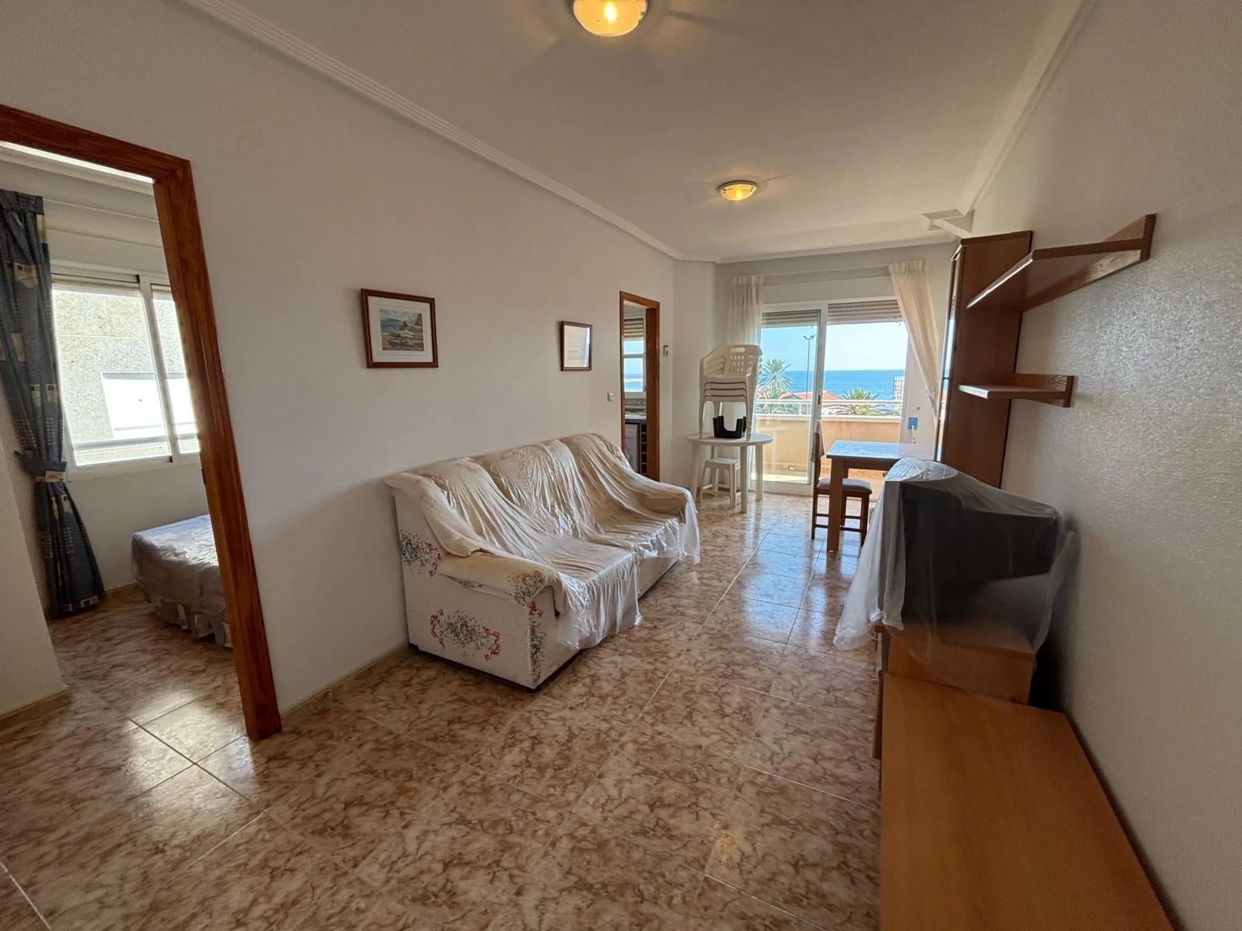 APARTAMENTO CON VISTAS AL MAR EN CALLE LA SAL