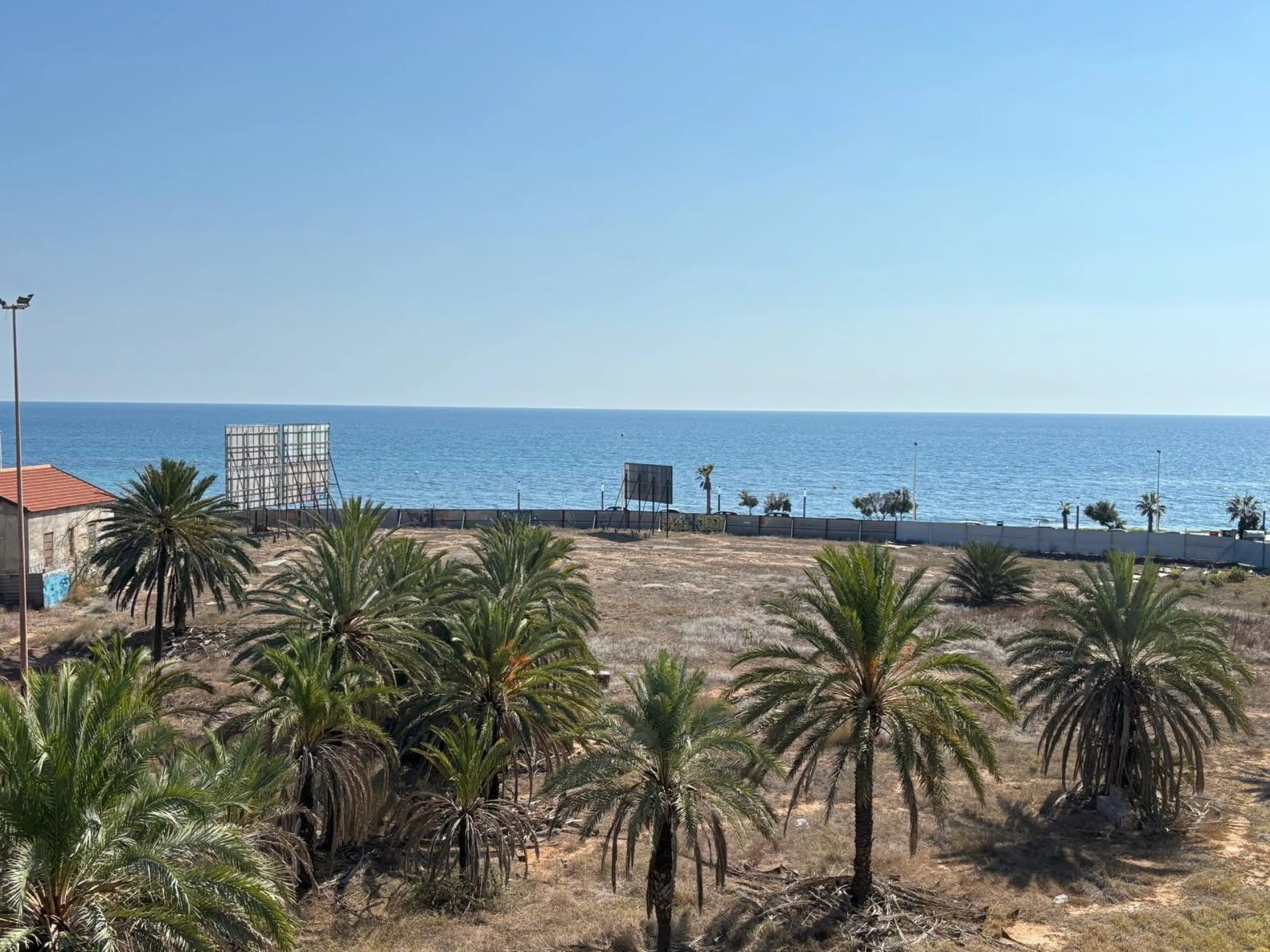 APARTAMENTO CON VISTAS AL MAR EN CALLE LA SAL
