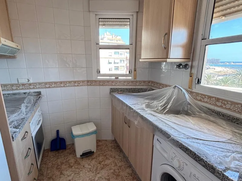 APARTAMENTO CON VISTAS AL MAR EN CALLE LA SAL