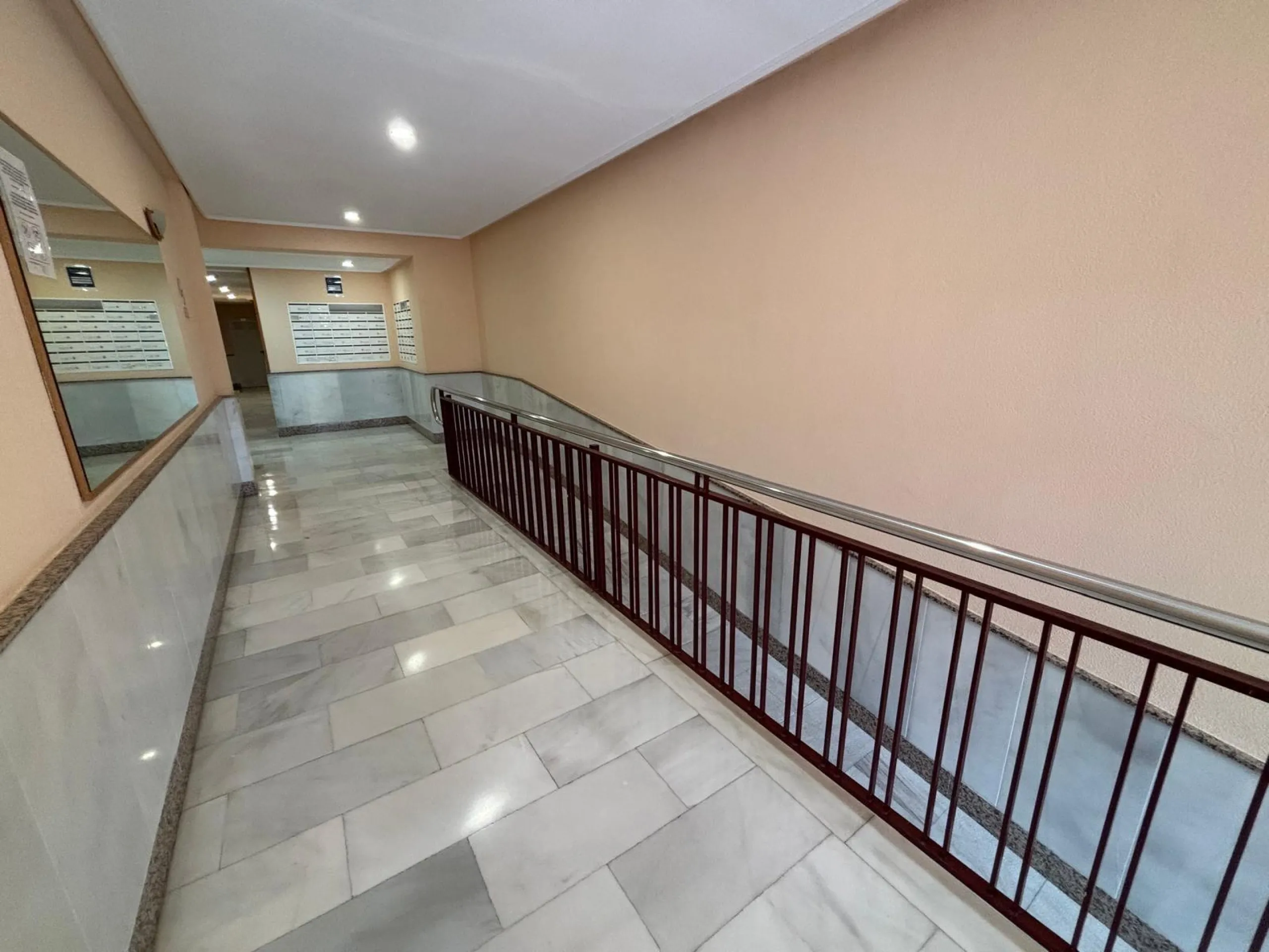 APARTAMENTO CON VISTAS AL MAR EN CALLE LA SAL