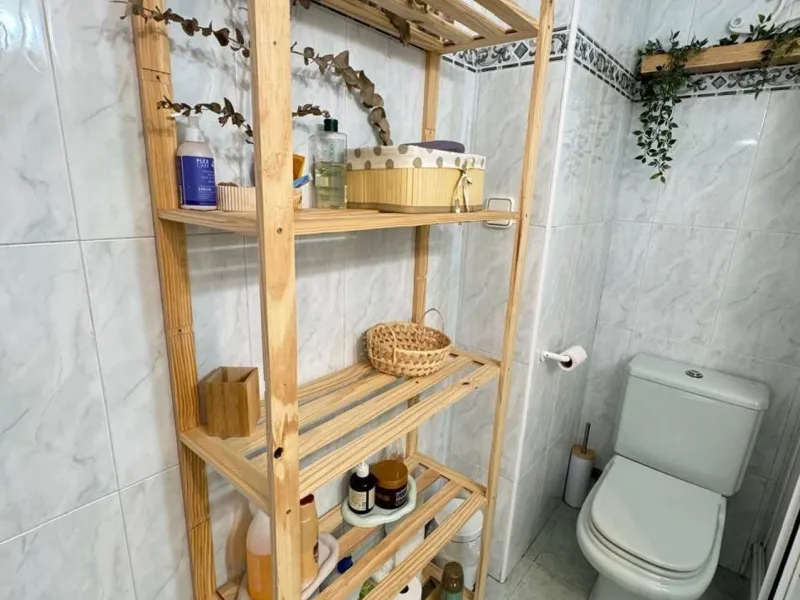 Spacious Apartment in Alonso Cano - Carolinas Altas, Alicante - Unique Opportunity on the Second Floor