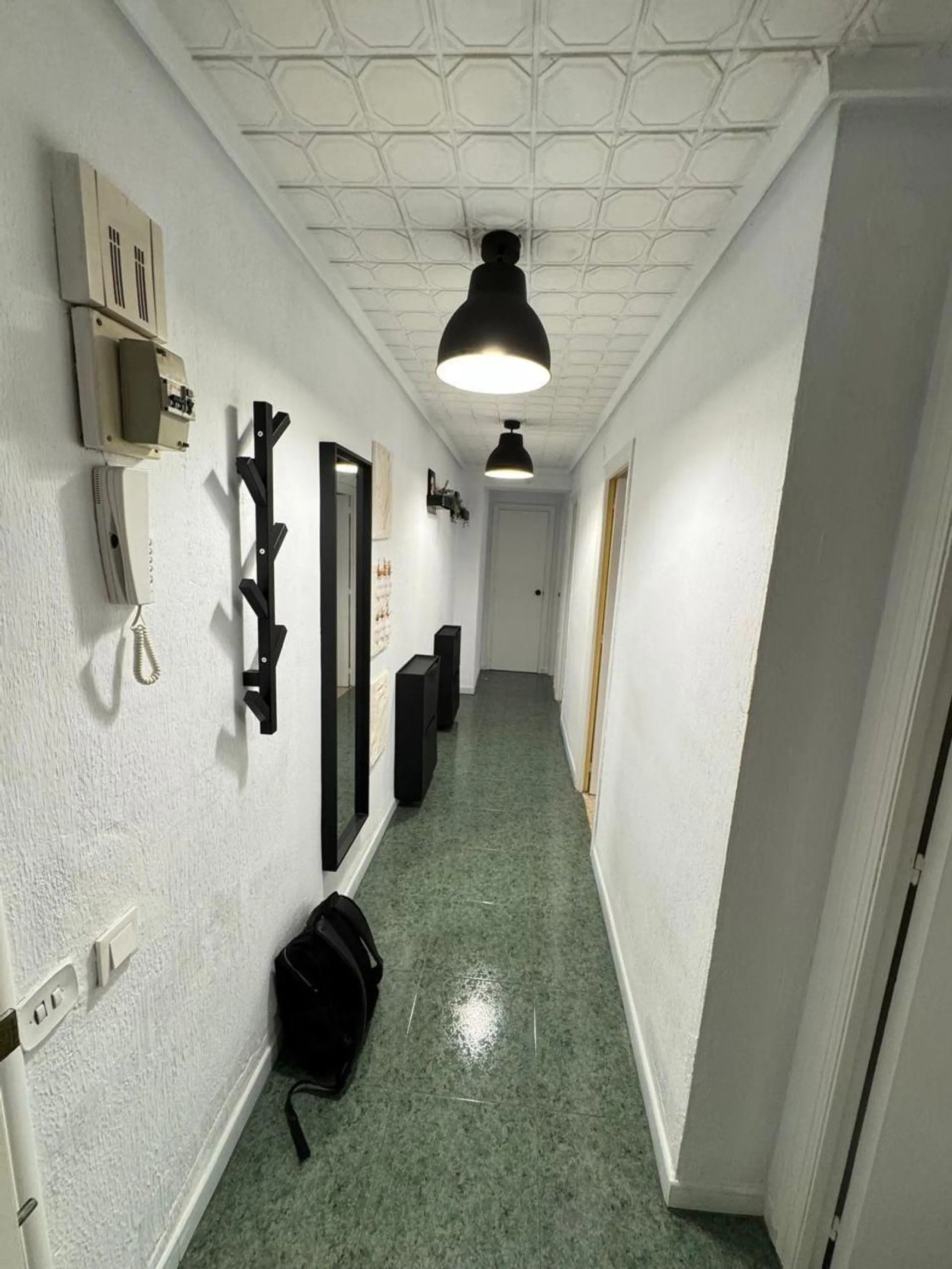 Spacious Apartment in Alonso Cano - Carolinas Altas, Alicante - Unique Opportunity on the Second Floor