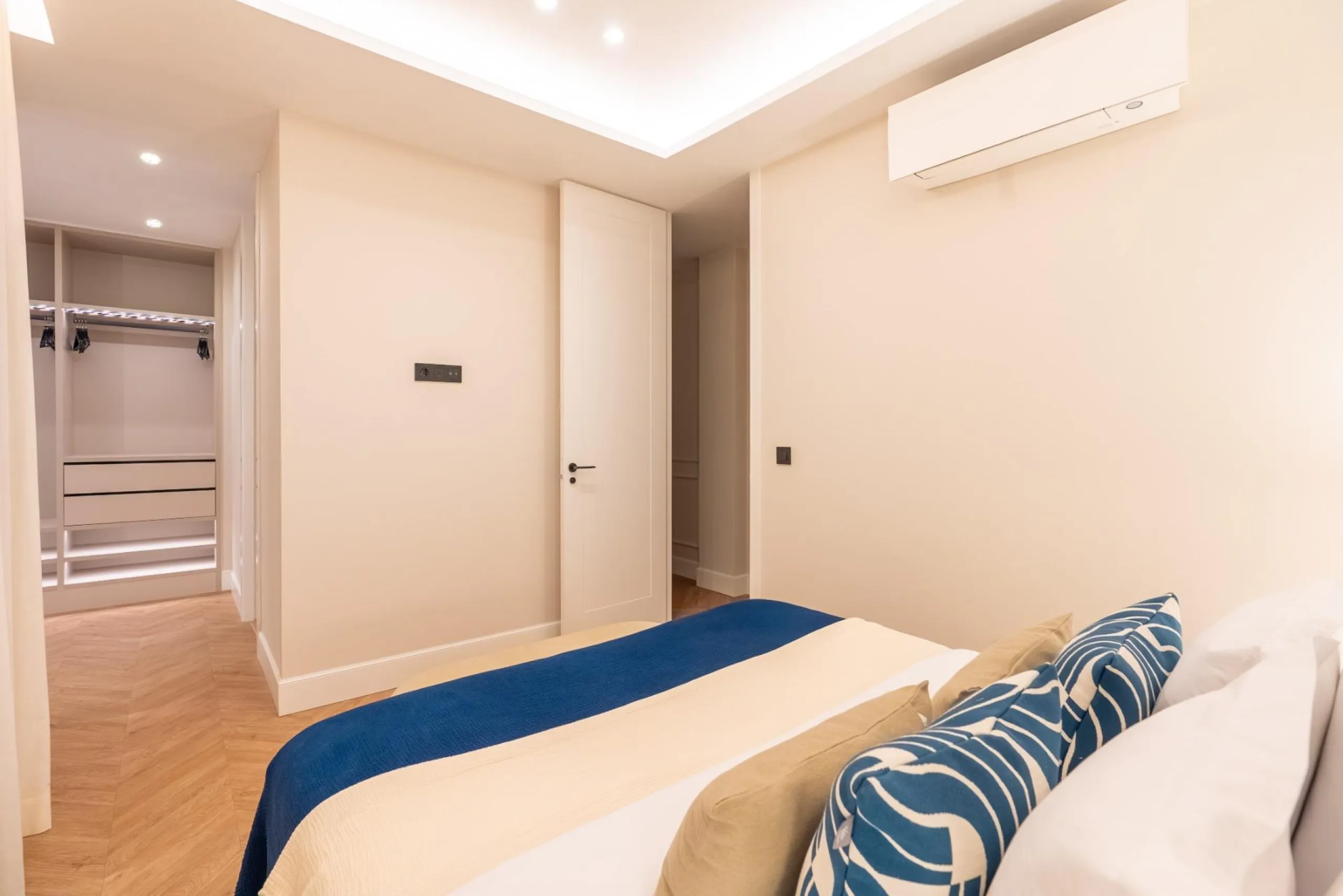 PISO REFORMADO CON TERRAZA Y GARAJE EN LISTA | BARRIO DE SALAMANCA