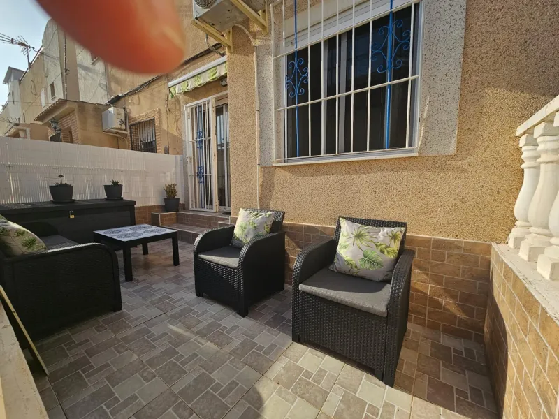 Cozy Renovated Bungalow in Lago Jardín, Torrevieja