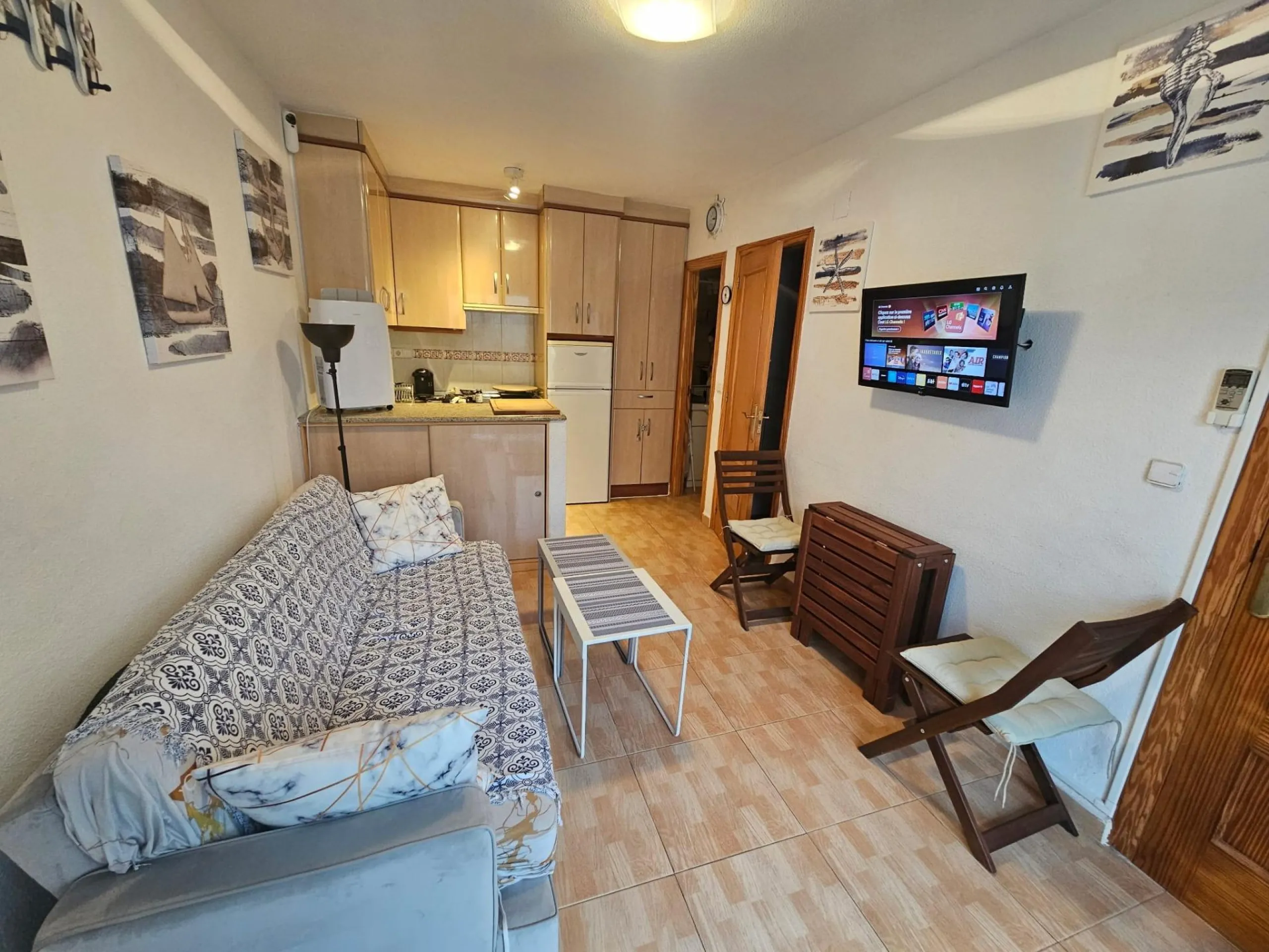 Cozy Renovated Bungalow in Lago Jardín, Torrevieja