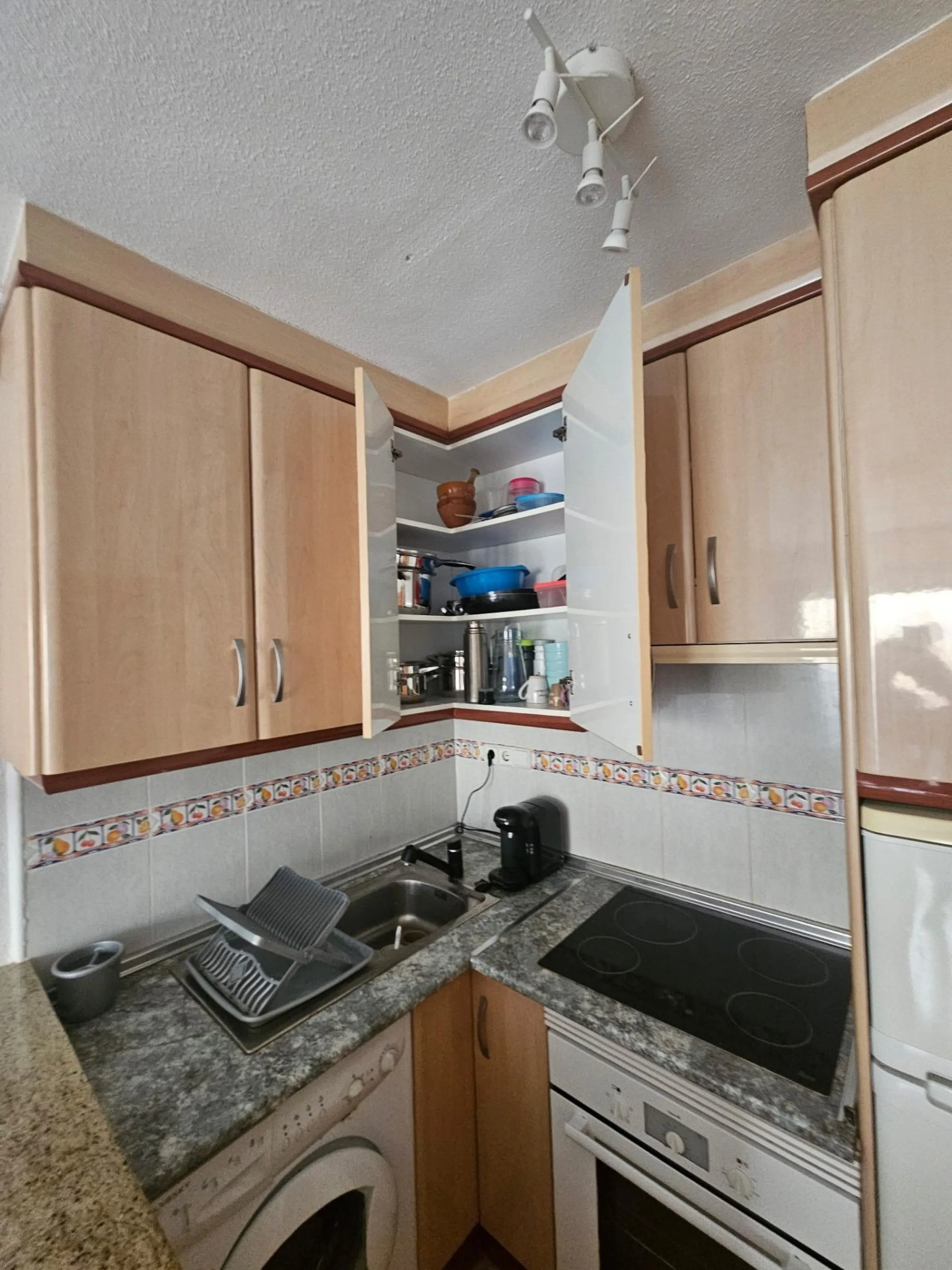 Cozy Renovated Bungalow in Lago Jardín, Torrevieja