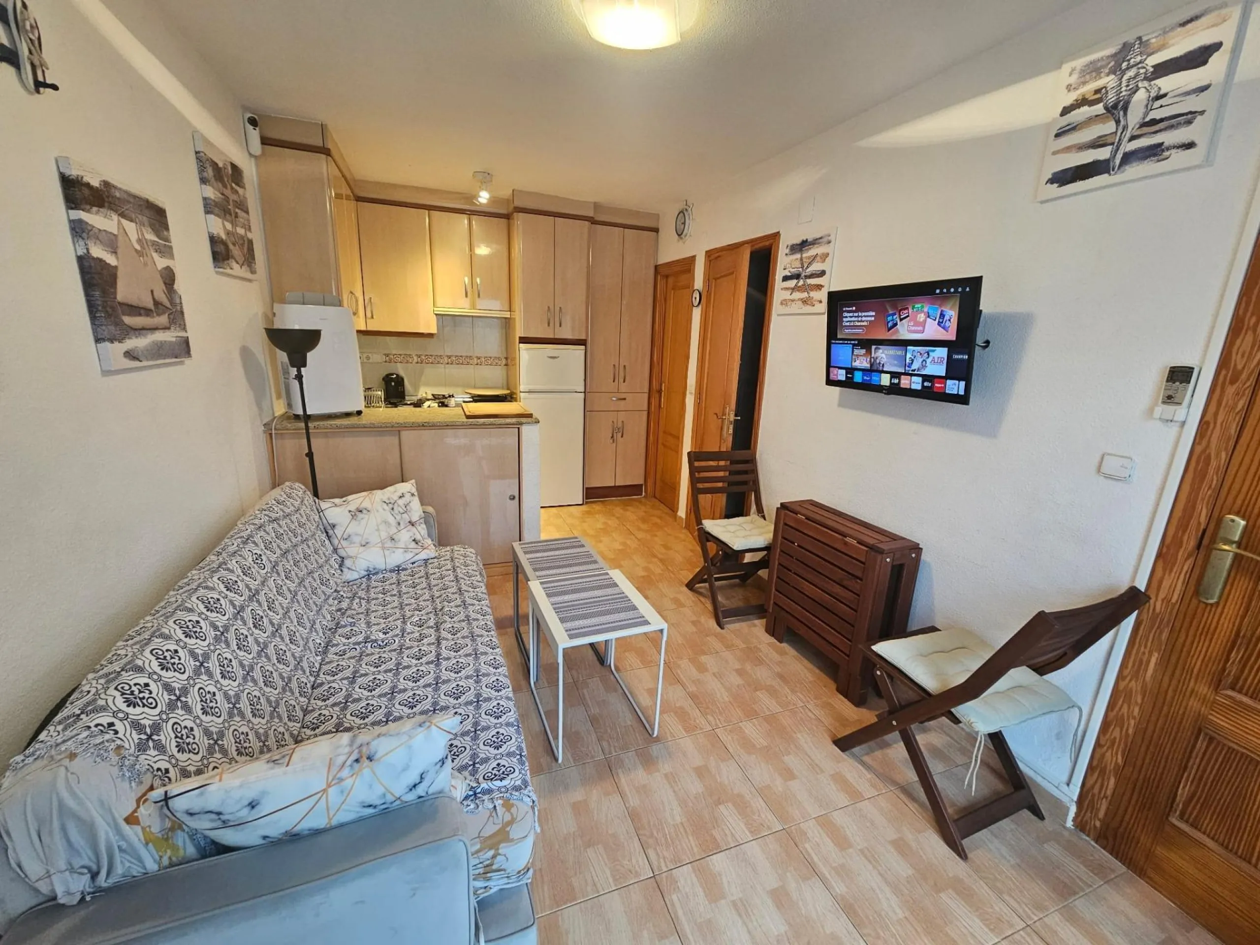 Cozy Renovated Bungalow in Lago Jardín, Torrevieja