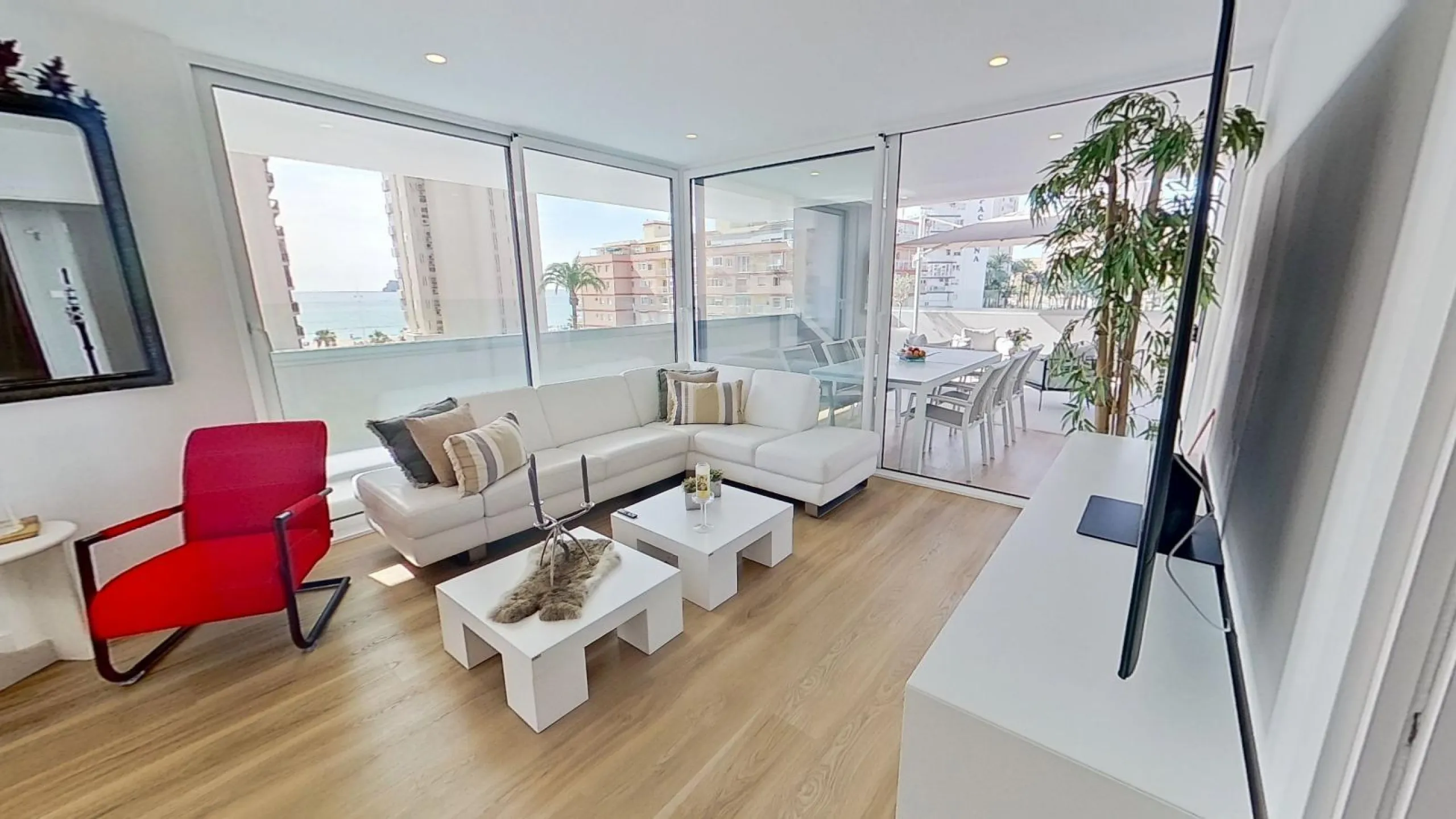 🌊 Exclusive luxury apartment on the seafront – Levante Beach, Benidorm 🌊