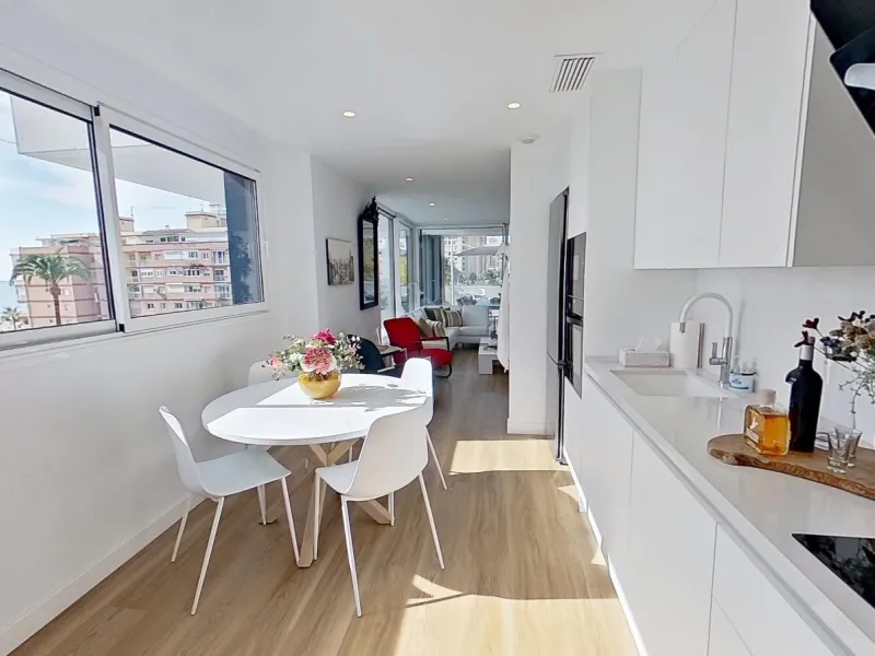 🌊 Exclusive luxury apartment on the seafront – Levante Beach, Benidorm 🌊