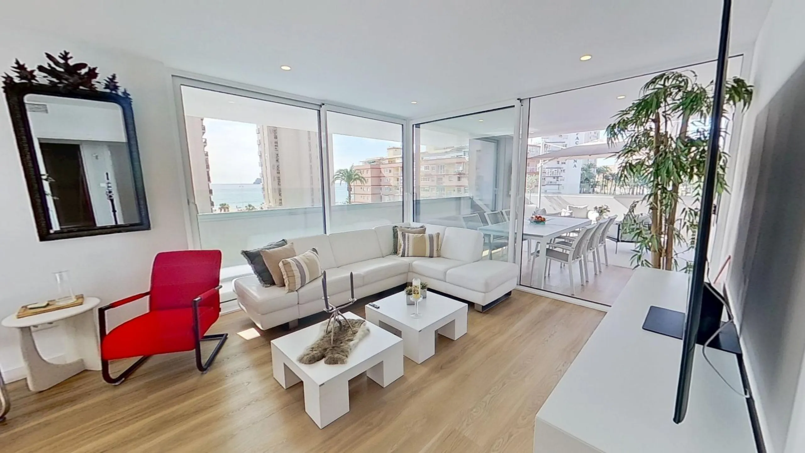 🌊 Exclusive luxury apartment on the seafront – Levante Beach, Benidorm 🌊