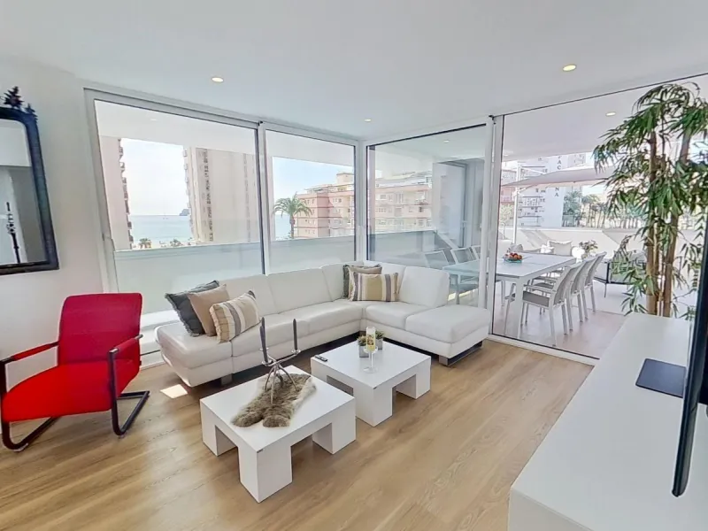 🌊 Exclusive luxury apartment on the seafront – Levante Beach, Benidorm 🌊