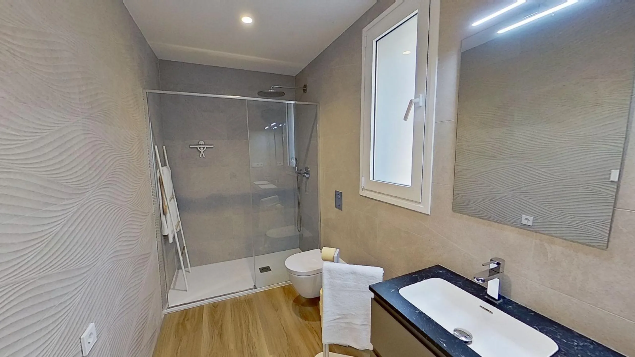 🌊 Exclusive luxury apartment on the seafront – Levante Beach, Benidorm 🌊