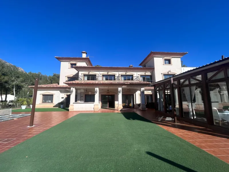 Boutique Hotel in Natural Surroundings · Finestrat 🌿⛰️