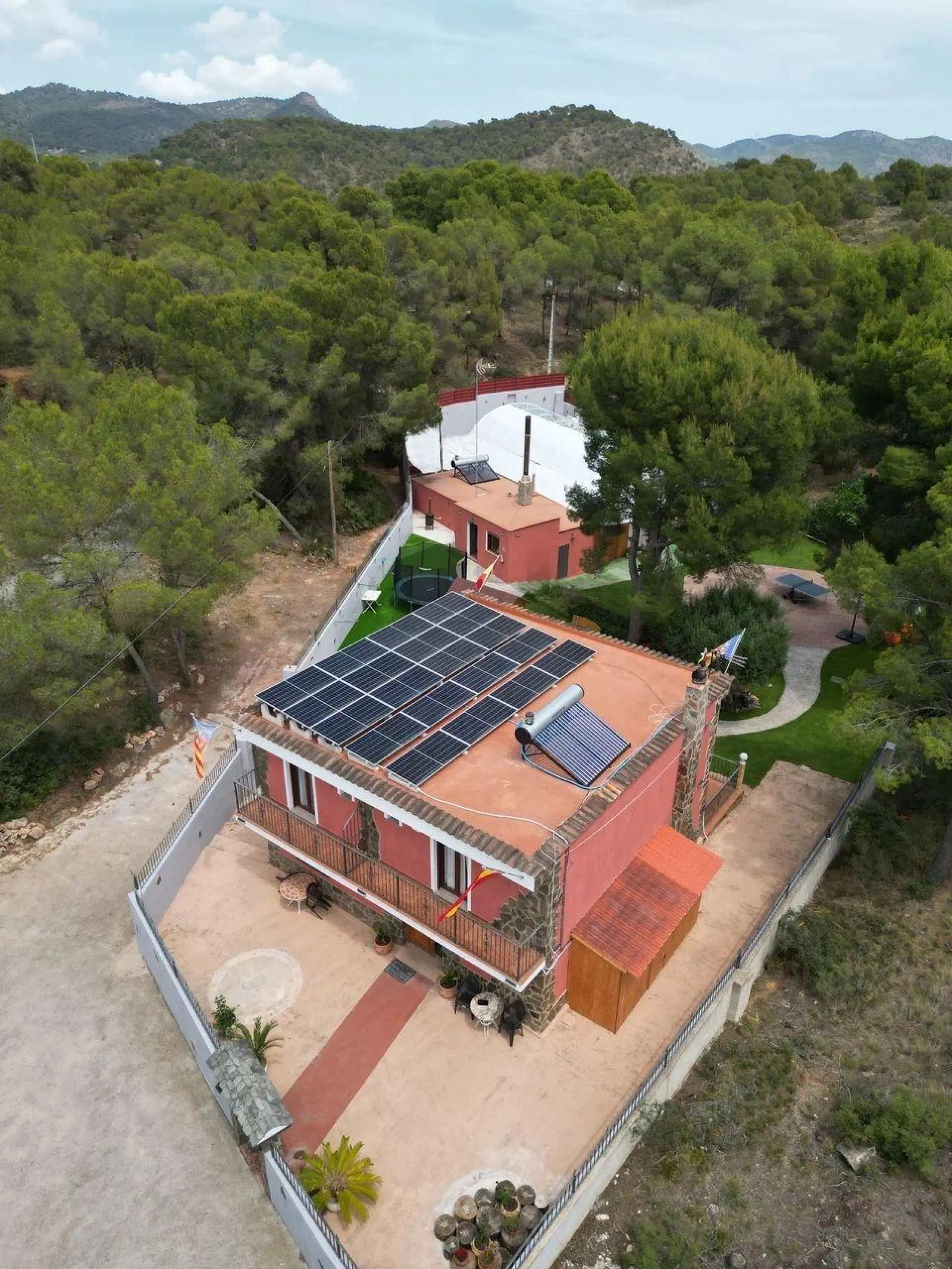 Premium bath & guest retreat in Serra Calderona Natural Park