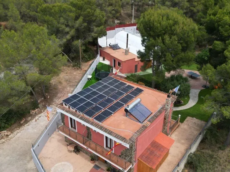Premium bath & guest retreat in Serra Calderona Natural Park