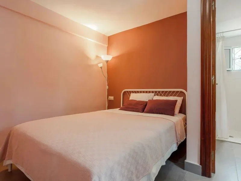 Premium bath & guest retreat in Serra Calderona Natural Park