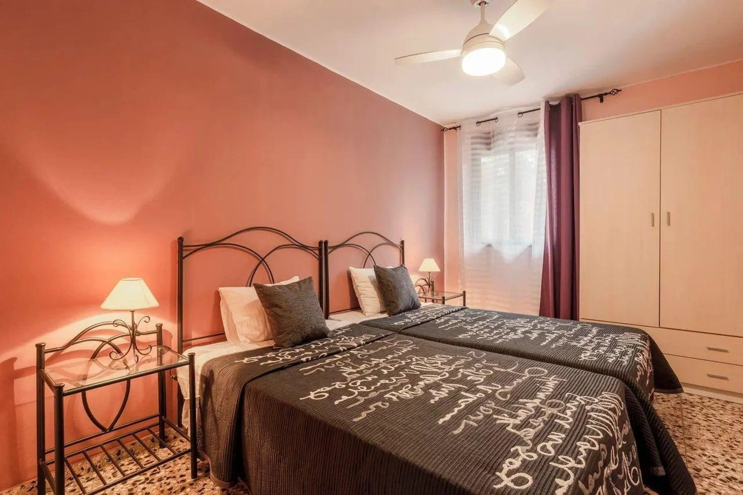 Premium bath & guest retreat in Serra Calderona Natural Park