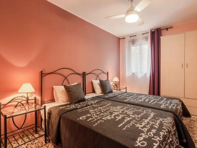 Premium bath & guest retreat in Serra Calderona Natural Park