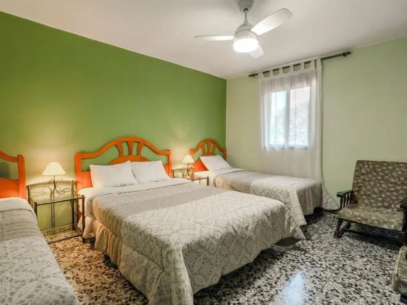 Premium bath & guest retreat in Serra Calderona Natural Park