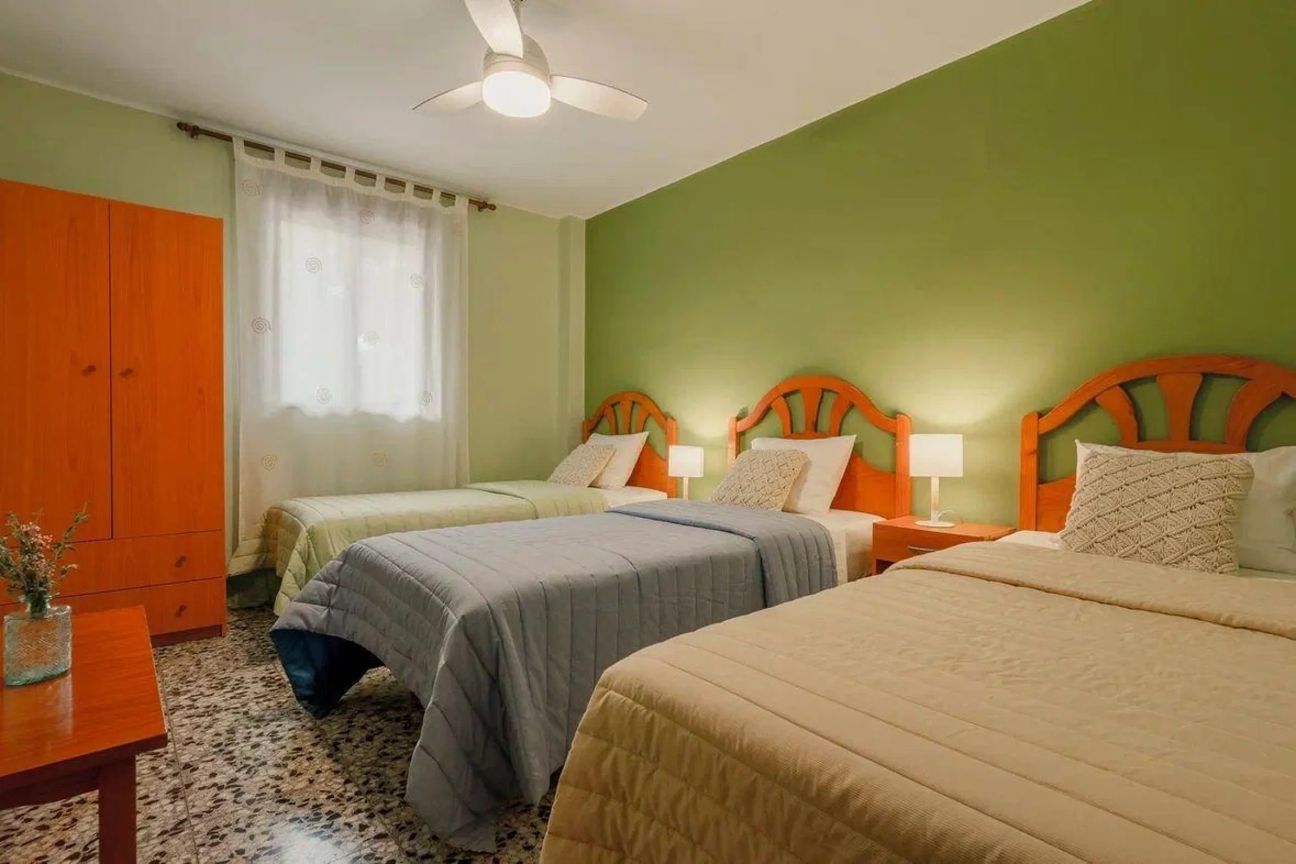 Premium bath & guest retreat in Serra Calderona Natural Park