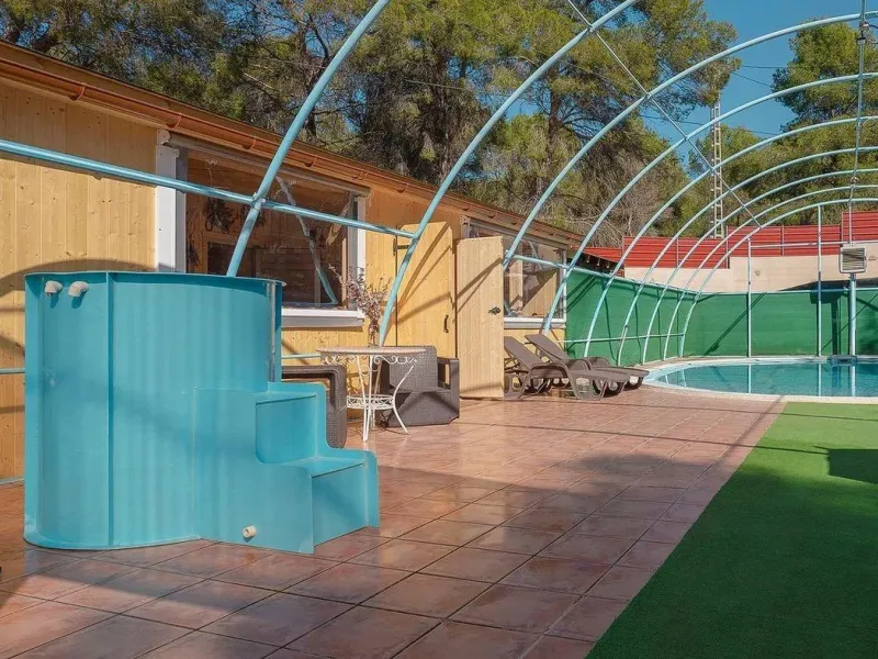 Premium bath & guest retreat in Serra Calderona Natural Park