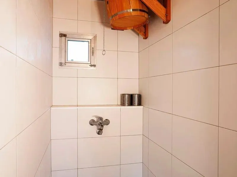 Premium bath & guest retreat in Serra Calderona Natural Park