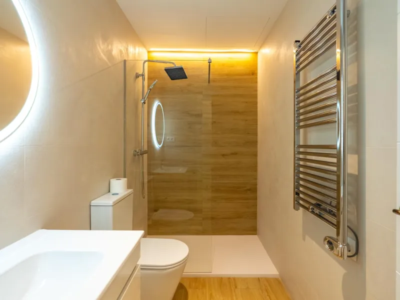 FULLY RENOVATED BRAND-NEW EXTERIOR APARTMENT IN LAVAPIÉS–EMBAJADORES, MADRID