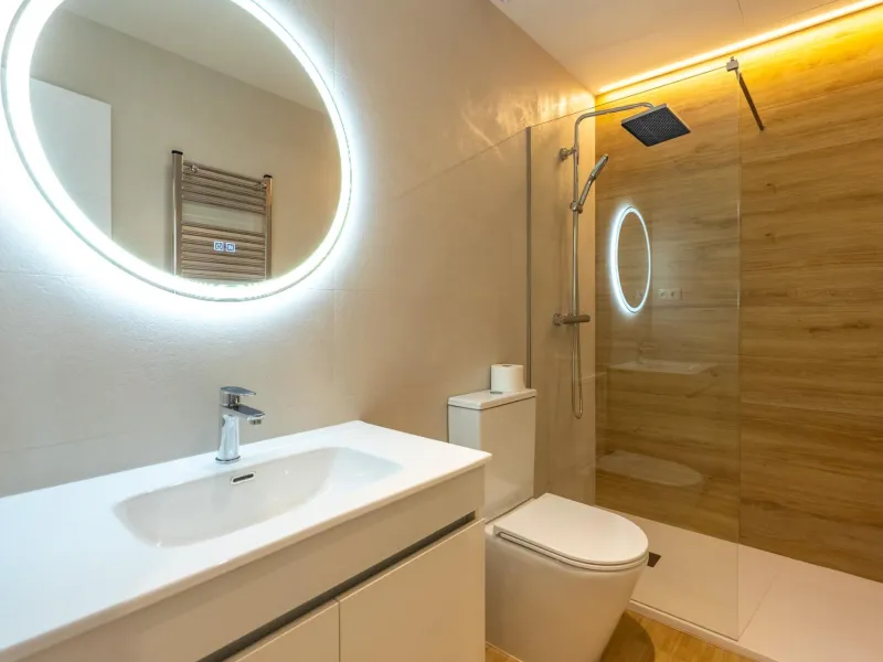 FULLY RENOVATED BRAND-NEW EXTERIOR APARTMENT IN LAVAPIÉS–EMBAJADORES, MADRID