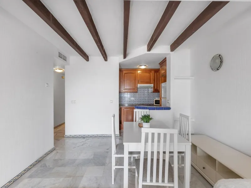 ¡ATALAYAS! 2 HABITACIONES Y 2 BAÑOS CON VISTAS DESPEJADAS + PISCINA