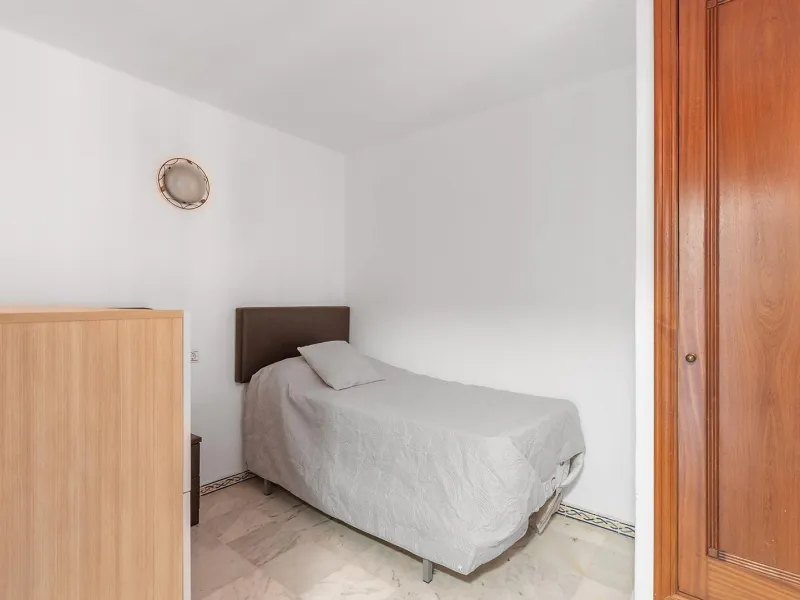 ¡ATALAYAS! 2 HABITACIONES Y 2 BAÑOS CON VISTAS DESPEJADAS + PISCINA