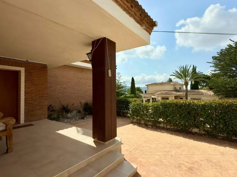 **EXCLUSIVE VILLA IN COBLANCA URBANISATION · BENIDORM 🌴🏡**