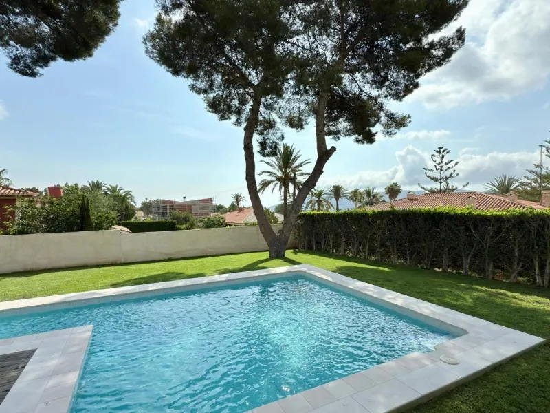 **EXCLUSIVE VILLA IN COBLANCA URBANISATION · BENIDORM 🌴🏡**