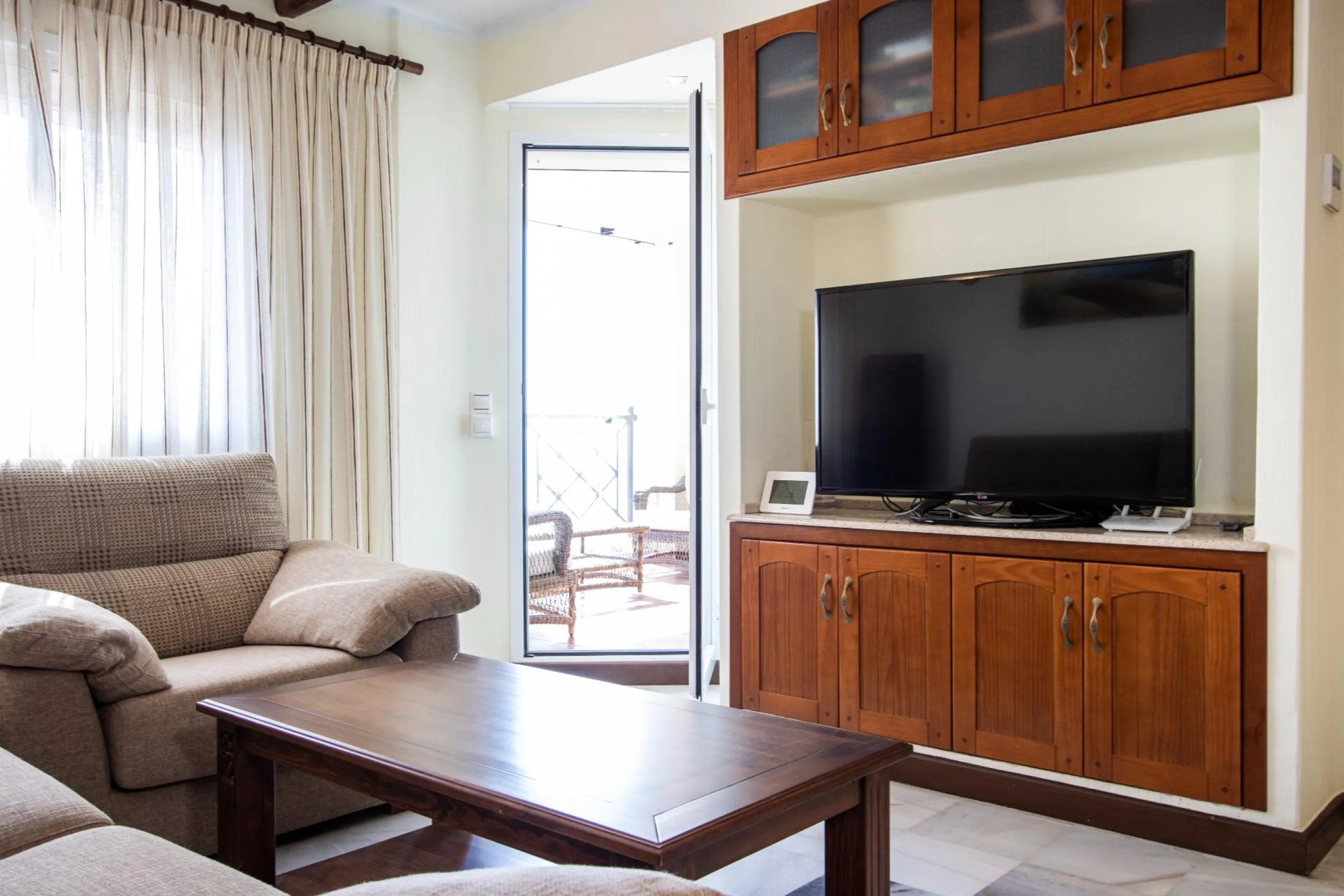 Espectacular apartamento en Atalayas con vistas directas al mar !
