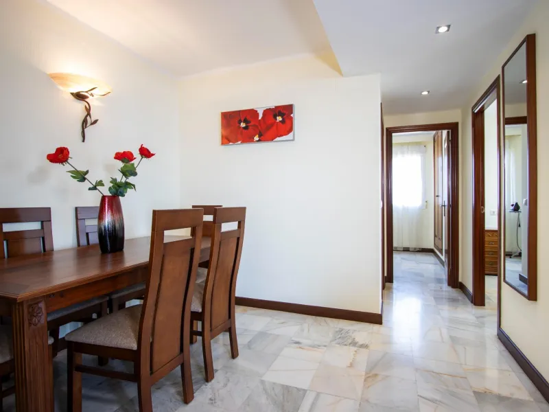 Espectacular apartamento en Atalayas con vistas directas al mar !