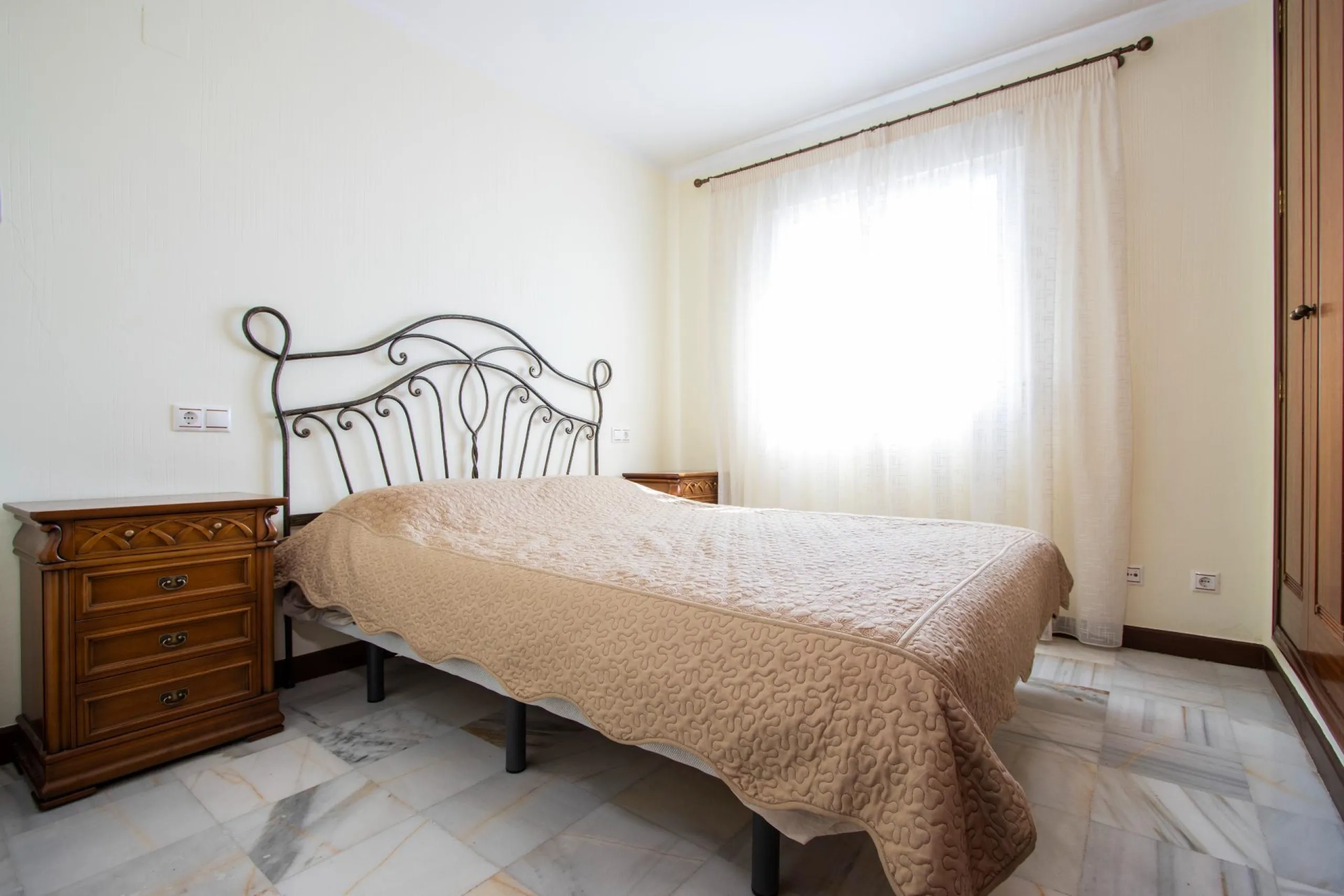 Espectacular apartamento en Atalayas con vistas directas al mar !