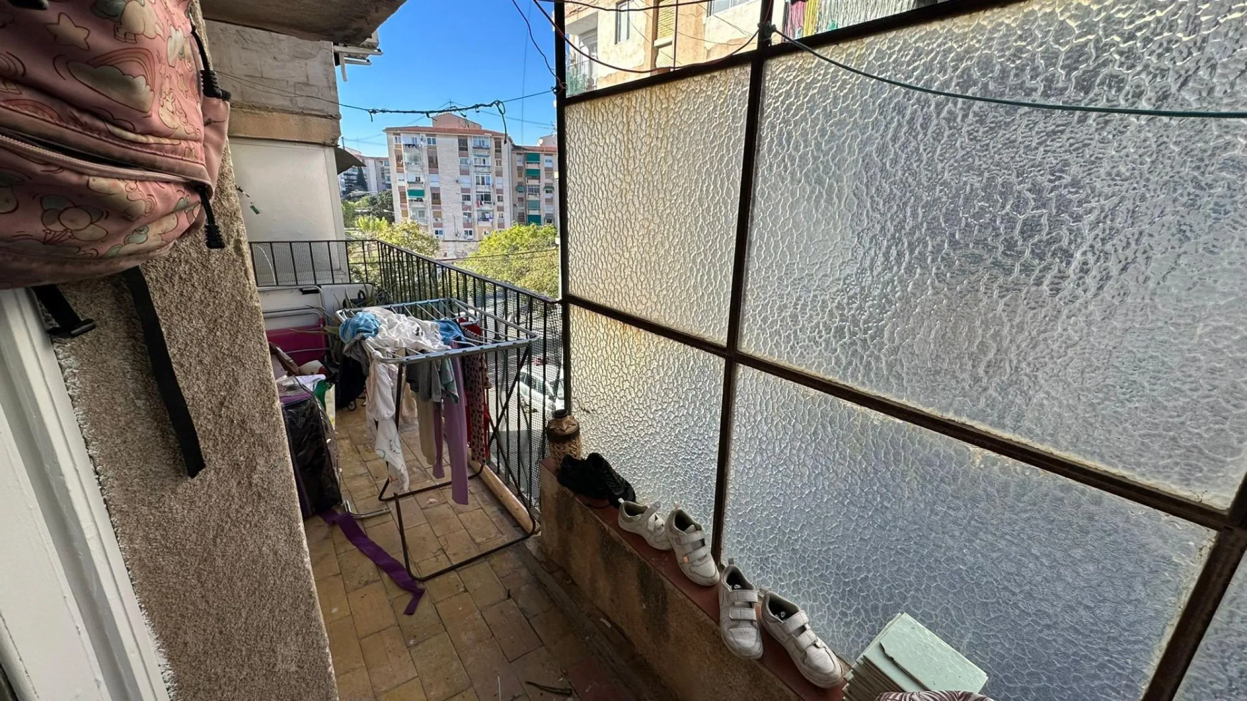 Renovation Opportunity Apartment in Alicante, Colonia Requena
