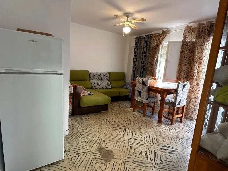 Renovation Opportunity Apartment in Alicante, Colonia Requena
